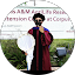 Profile photo of Isaac Esquivel