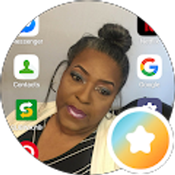 Profile photo of Natalie Ross