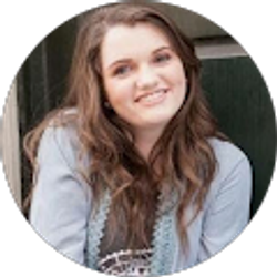 Profile photo of Amy Dollinger