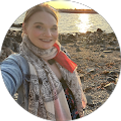 Profile photo of Elliesha Hahn