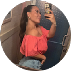 Profile photo of Mafe Vasquez