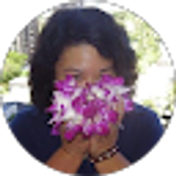 Profile photo of Julie Muramatsu Jones