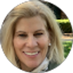 Profile photo of Jennifer C