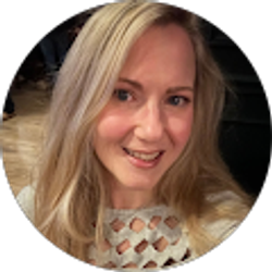 Profile photo of Maureen