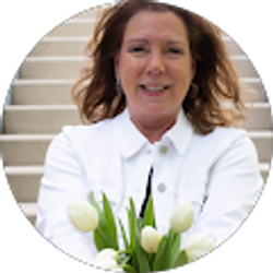 Profile photo of Kathy Hopp