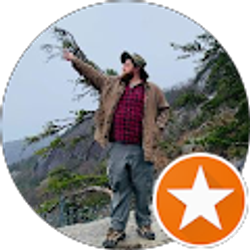 Profile photo of Daniel Henson