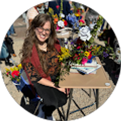 Profile photo of Lauren Hall