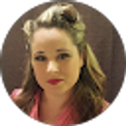 Profile photo of Amanda Platt