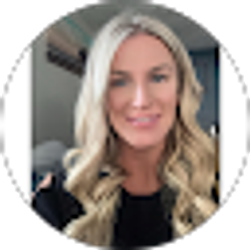 Profile photo of Laura Beans