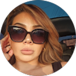 Profile photo of Lola Barajas