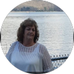 Profile photo of Deborah Spires