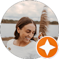 Profile photo of Rebekah Dean