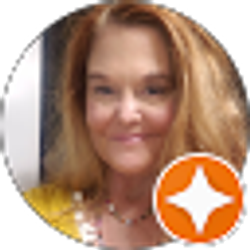 Profile photo of Jennifer Vogel