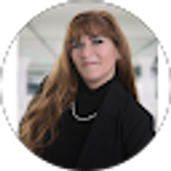 Profile photo of Lorraine Sledge