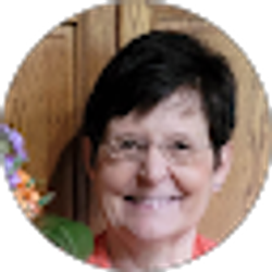 Profile photo of Joyce Wachsmuth