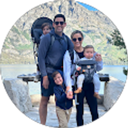 Profile photo of Nick Thompson