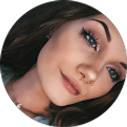 Profile photo of Zoe Rain