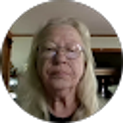 Profile photo of Gloria Klein