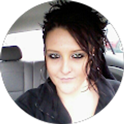 Profile photo of Ashley Newell