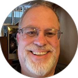 Profile photo of Thomas Hezel