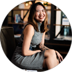 Profile photo of Eileen Robles