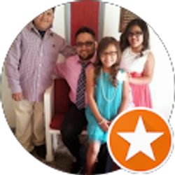 Profile photo of Roland Vasquez