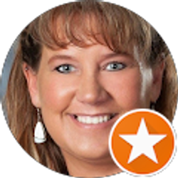 Profile photo of Theresa Engelkes