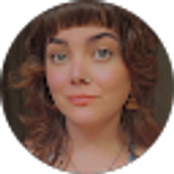 Profile photo of Hannah Magnuson