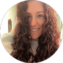 Profile photo of Amanda Morana