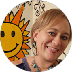 Profile photo of Samantha White