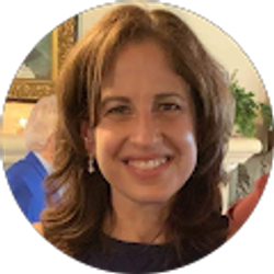 Profile photo of Lynne Mixson