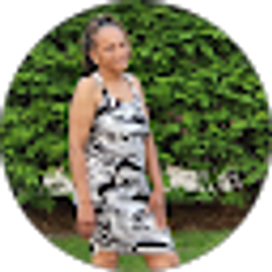 Profile photo of Gina Wade