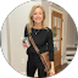 Profile photo of Amy Banks