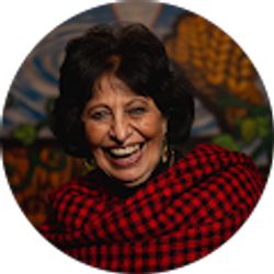 Profile photo of Beatriz Hadler