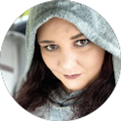 Profile photo of Erica Yanez