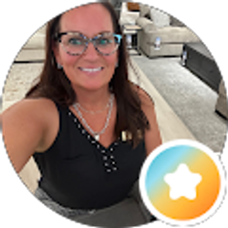 Profile photo of Sonya Schneider