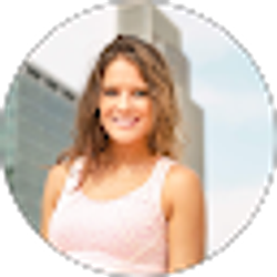 Profile photo of April Diaz