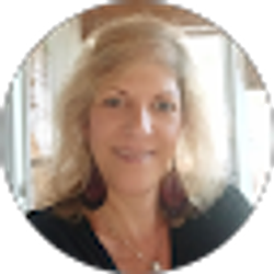 Profile photo of Christina Pelosky