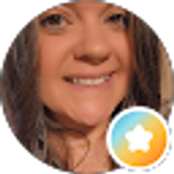 Profile photo of Ashleigh Ivey