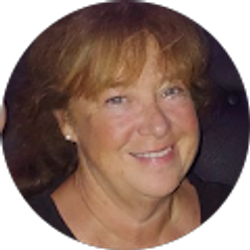 Profile photo of Laura Ankeney