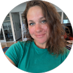 Profile photo of Eva Rincon