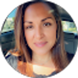 Profile photo of Emily Yuzbasioglu