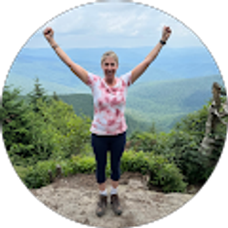 Profile photo of Hilary Vallet