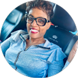 Profile photo of Yvette Kammie