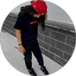 Profile photo of Camila Tinajero