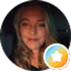 Profile photo of Nicole Lemaire