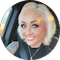 Profile photo of Candi Knowles