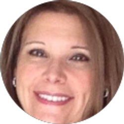 Profile photo of Lisa Marrocca