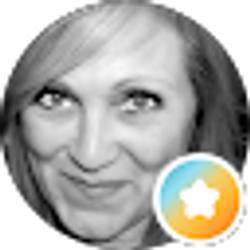 Profile photo of Sharon Long