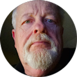 Profile photo of Larry Murphy